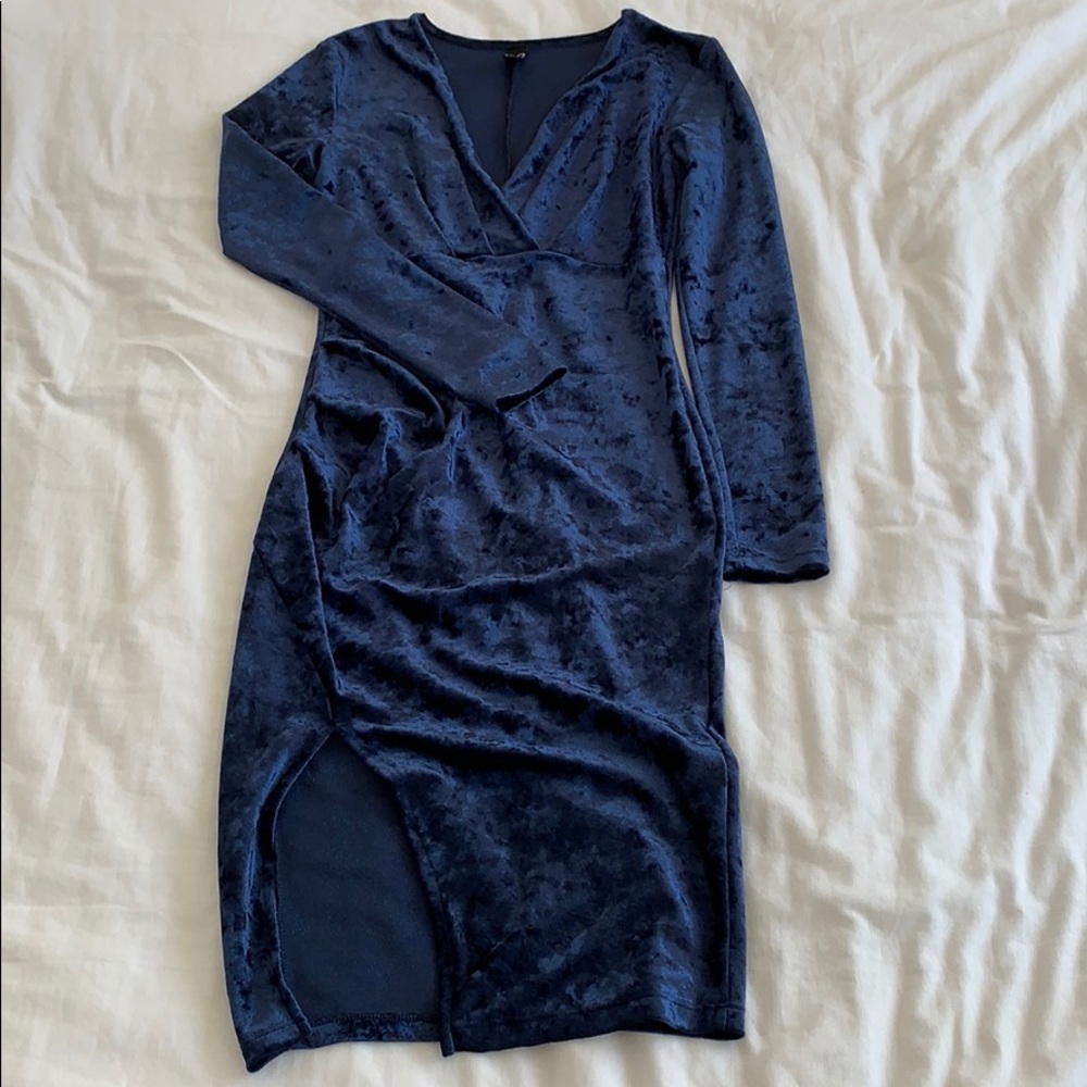 deep blue velvet body con